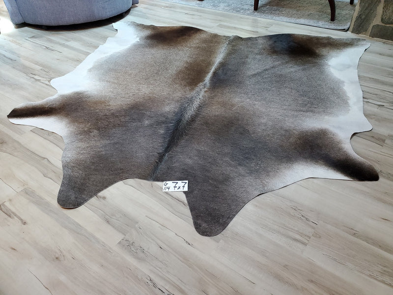 COWHIDE - Grey G-114