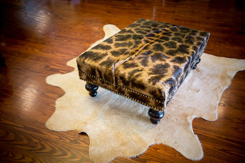 OTTOMAN - Genuine Giraffe (XL) - Trophy Room Collection 