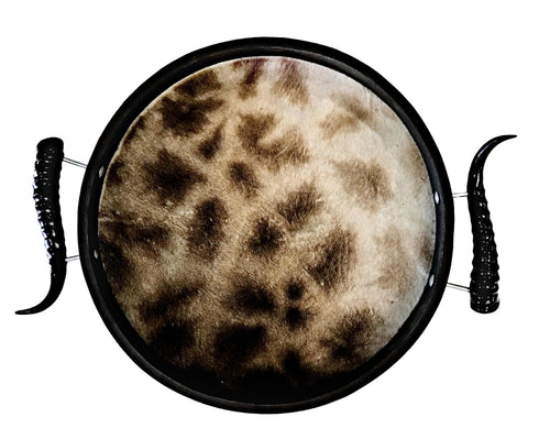 TC5 - Round Giraffe Tray with Springbok Polished Horns - Trophy Room Collection 